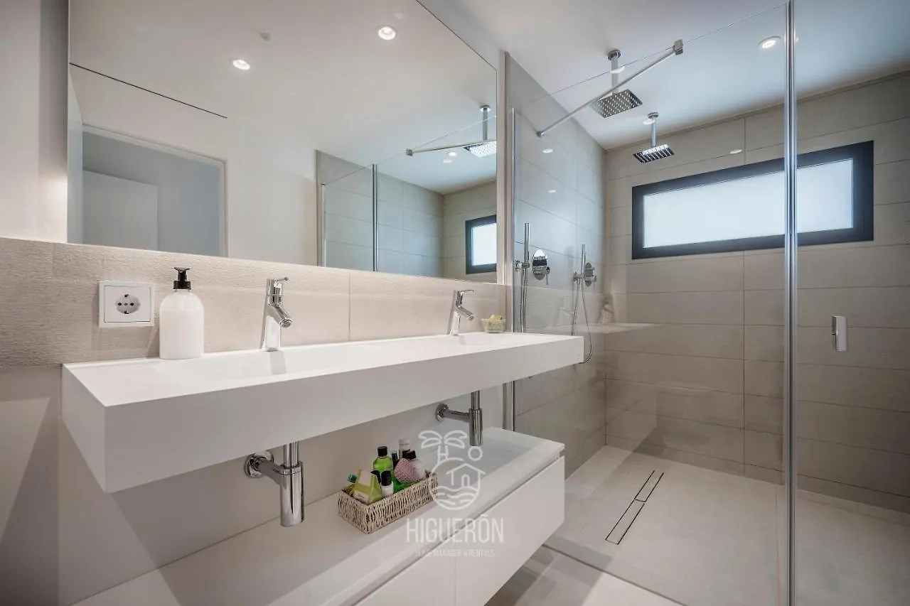 Higueronrentals Casa Kiki Malaga Apartment